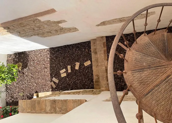 La Casa De La Escalera 2